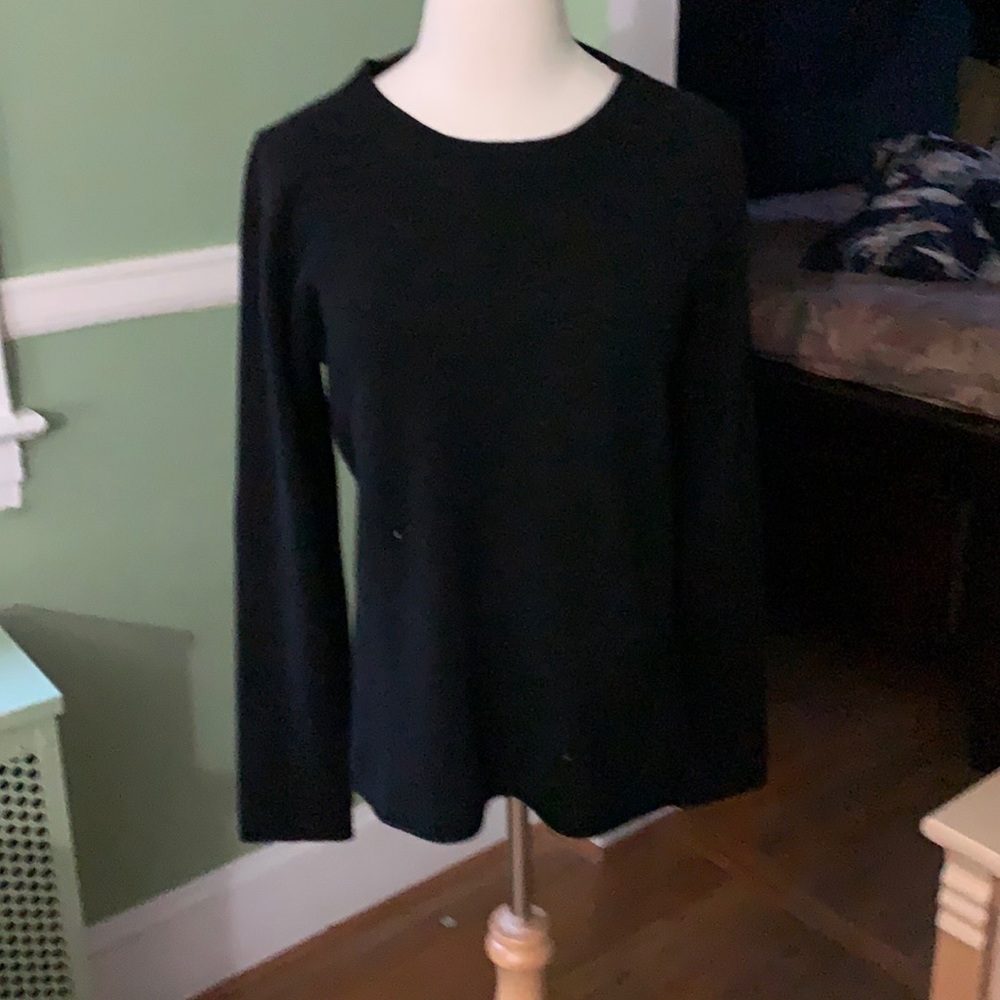 Jcrew cashmere sweater size larger